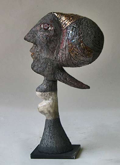 ceramic-bust-roger-capron claudia abstract bust by Roer Capron