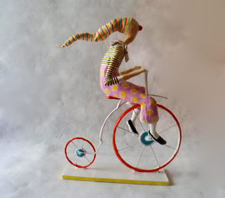 Clown-on-the-bike-Papel-pra-toda-Obra Papel pra toda Obra - clown riding bike