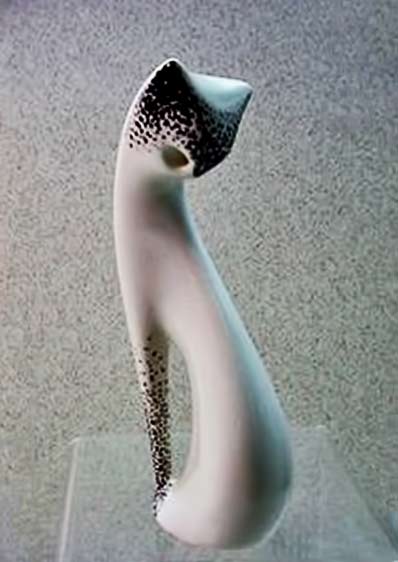 CMIELOW-PORCELAIN-CAT,-MID-CENTURY-MODERN mid century porcelain cat by C.Mielow