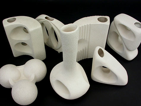 bertoncello-white-vases-475x356 Roberto Rigon for Bertoncello - collection of white mid century vases