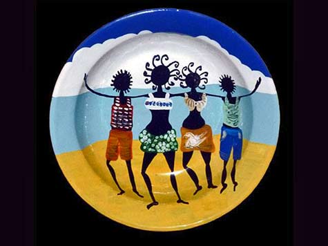 Colorful-and-creative-painted-plate-inspired-by-Afro-Caribbean-culture painted-plate-inspired-by-Afro-Caribbean-culture