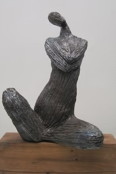 michel-di-nunzio-sculpture-374x562 Corps-à-Corps,-Exposition-novembre-2011,-Sculpture-de-Michel-DI-NUNZIO