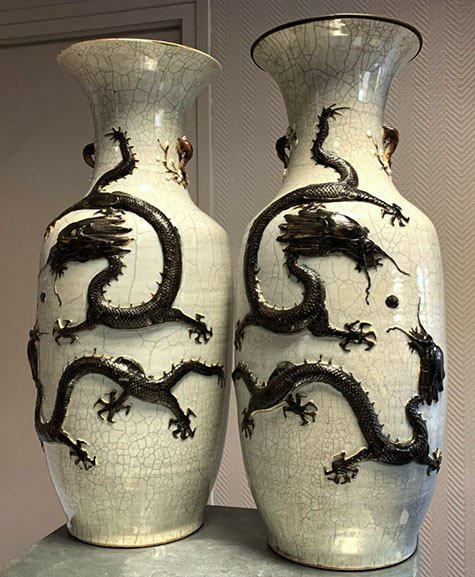 Dagon-vases