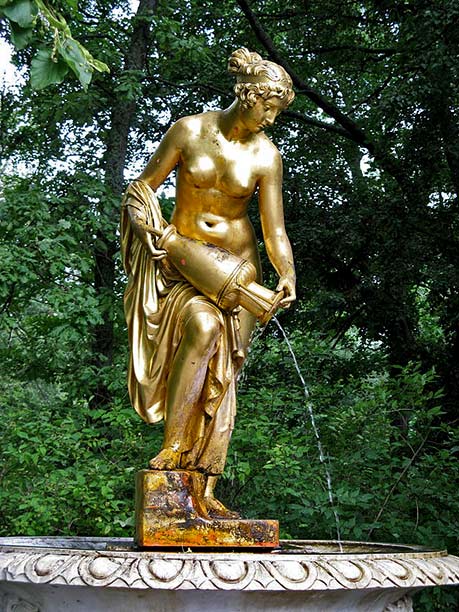 Danaida_fountain_of_Peterhof-Yair-Haklai-Wikipedia Gold Danaida_fountain_of_Peterhof---Yair-Haklai