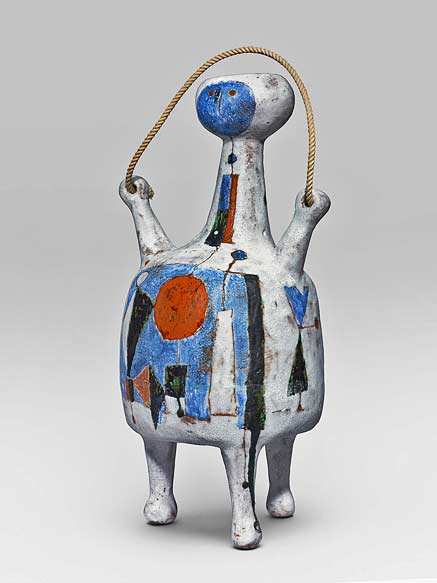 Roger-Capron-ceramic-sculpture Design-Miami---thomas-fritsch-Roger Capron skipping figure sculpture