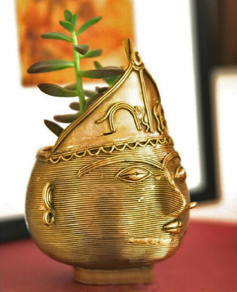 Dhokra-Planter