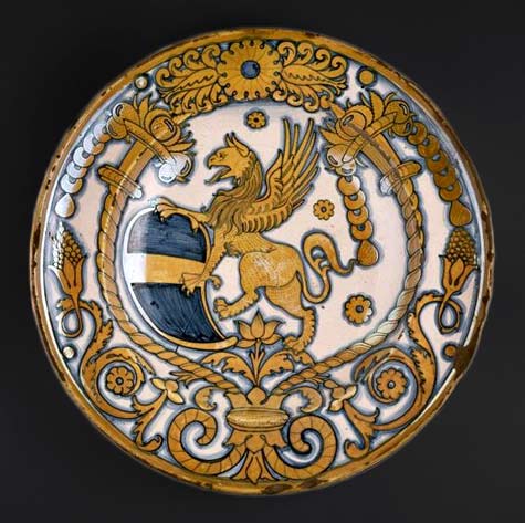 Italian-dish-with-coat-of-arms dish-with-coat-of-arms-of-bishop-baglioni-deruta-italy-ca