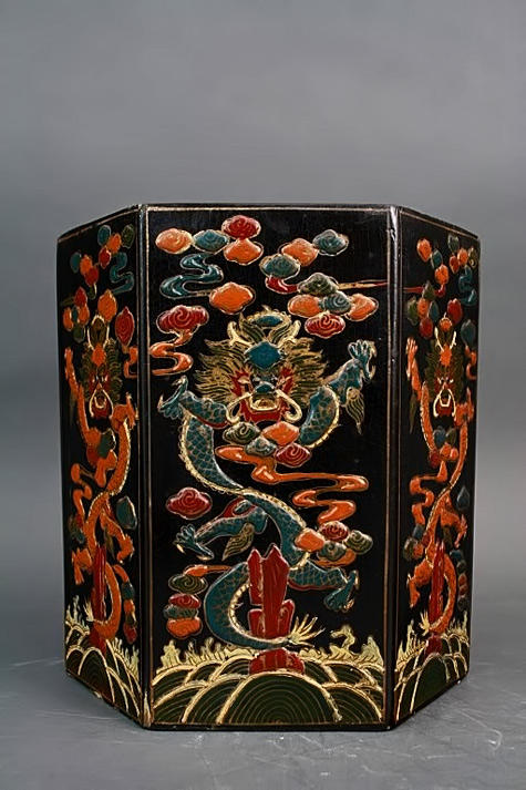dragon-motif-chinese-brush-pot-439x590 Large-Chinese-Lacquer-Brush-Pot