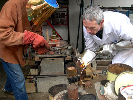 raku-firing-France raku firing la porte du soleil workshop