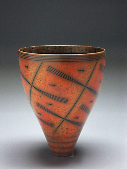 duncan-ross-vase-british-437x583 Duncan Ross-Vase, c. 2000; wheel-thrown, terra sigillata, slip, wax