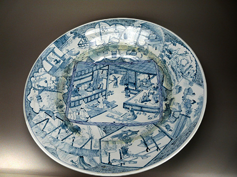 Edo-Nabeshima-Ware-Platter,-1830;-made-in-Japan;-porcelain