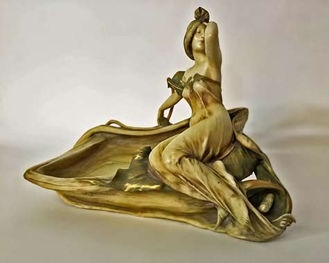 Eduard-Stellmacher--Centerpiece Eduard-Stellmacher-Teplitz-Art-Nouveau-Centerpiece