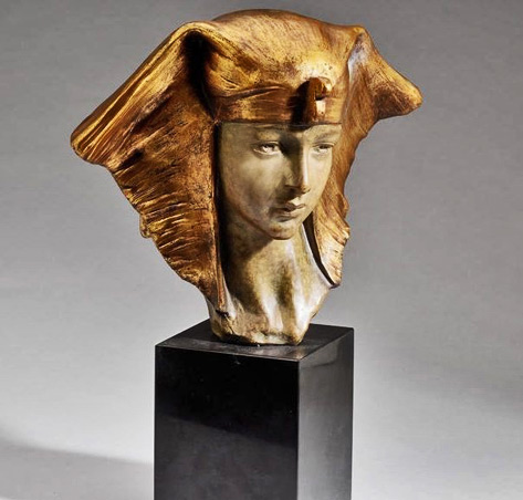 egyptian-queen-terracotta-bust-473x452 'Egyptian-Queen',-gilt-terracotta-bust-of-a-woman-wearing-an-Egyptian-nemes-style-headdress,-circa-1925.-G.Caspi,-Belgium