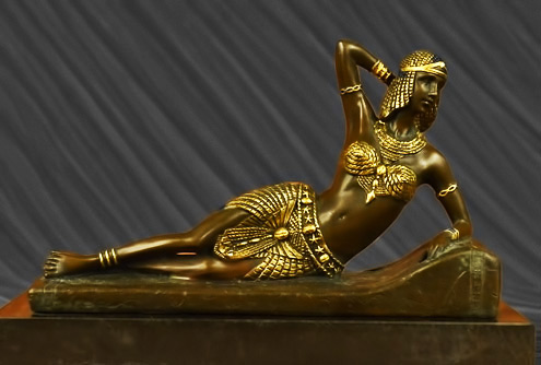 egyptian-female-figure-bronze-495x334 Egyptian-reclining-figurine-in-bronze