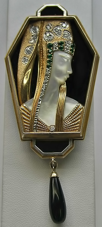 erte-egyptian-revival-pendant-343x761 Erte,-art-deco-pendant Egyptian bust motif