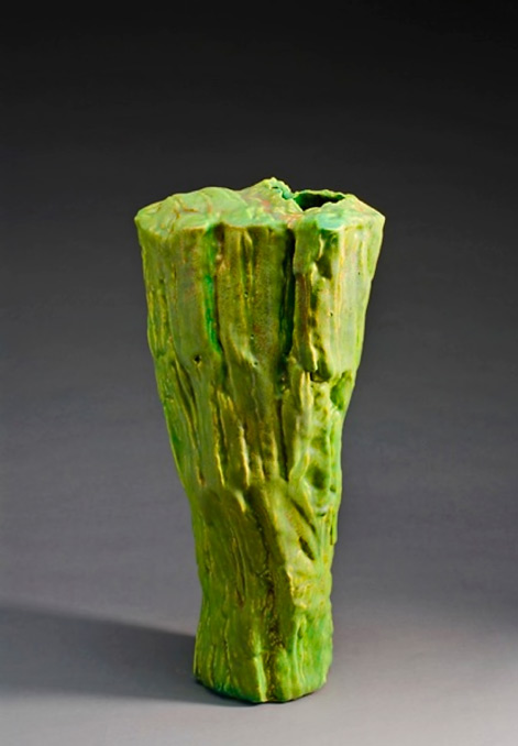 merron-esson-ceramic-sculpture-471x678 Euriowie-Cliff,-2012.-Merran-Esson.-Ceramic-with-copper-and-rust-glaze.-61Hx29Wx22Dcm