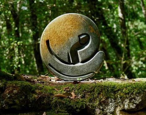 Exercising-Baby---Simoriro-Chikuruwo-sculpture Simoriro-Chikuruwo abstract mother with baby carved stone sculpture