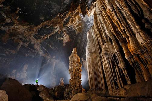 quang-binh-province-fairy-caves fairy-cave-stalactite-walls quang-binh-province