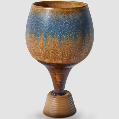 farsta-terra-spirea-goblet-394x394 Farsta-Terra-Spirea-Cup-by Wilhelm Kåge-Sam-Kaufman-1stDibs1957