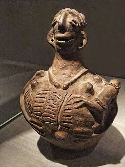 Figural-Bottle-possibly-Zela-Democratic-Republic-of-Congo-Mid-Late-20th-century-Terracotta Figural-Bottle-possibly-Zela-Democratic-Republic-of-Congo