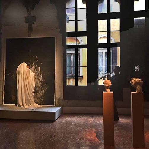 FIONA-KEARNEYQuivering,-timeless-beauty-@PalazzoFortuny-Intuition-exhibition-- Fiona-Kearney Quivering,-timeless-beauty-@PalazzoFortuny-Intuition-exhibition
