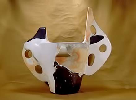 Munemi Yorigami-ceramic-recreation-sculpture form-of-old Munemi Yorigami-abstract sculpture