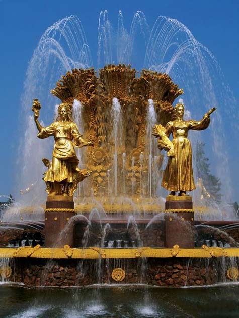 Friendship-of-Nations-fountain-at-All-Russia-Exhibition-Centre-(VVTs,-former-VDNKh)-in-Moscow Friendship-of-Nations-fountain-Moscow