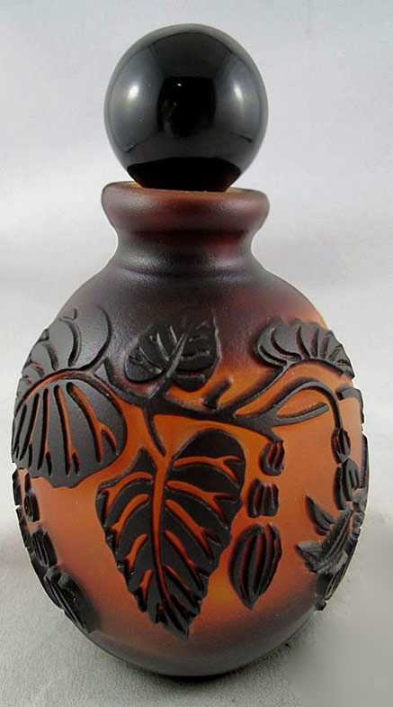 Galle-Art-Nouveau-Cameo-Perfume-Bottle Galle-Art-Nouveau-Cameo-Perfume-Bottle leaf relief decoration