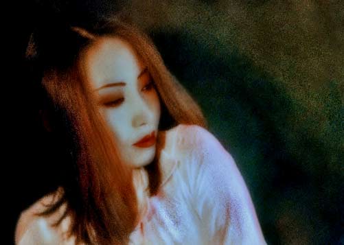 portrait-japanese-girl geisha-tokyo photo Robbie Hood