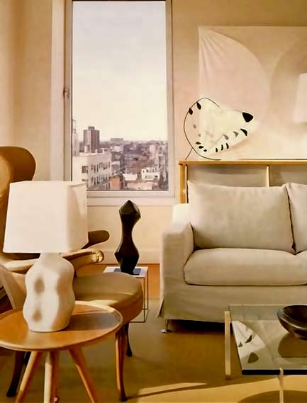 Georges-Jouve-ceramic-sculptures Georges-Jouve-white sculptural lamp base and black sculpture