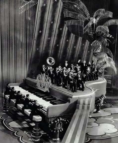 Giant-piano-set-from-King-of-Jazz’s-'Rhapsody-in-Blue'-production-number-(1930,-dir Giant-piano-set-from-King-of-Jazz movie