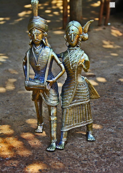 dhokra-man-and-woman-tribal-art-471x664 Dhokra art sculptures Advaita