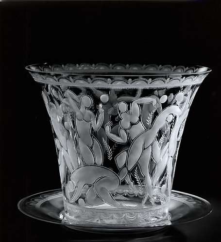 Girls-Playing-Ball,-Vase-with-Tray---Edward-Vald-for-Orrefors Girls Playing Ball, Vase with Tray - Edward Vald for Orrefors Glasbruk - 1920