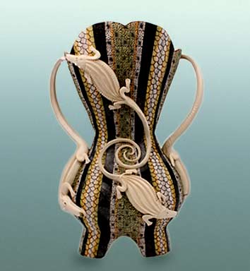 crocodile-queen-vessel-Ardmore great-zambezi-masterpieces-ardmore-ceramic-art-zambezi-crocodile-queen-vessel-soldsculptors-sondelani-ntshalintshalipainters-zinhle-nene