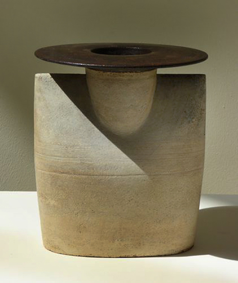 Hans-Coper-Vessel.-- Hans-Coper-Vessel.--