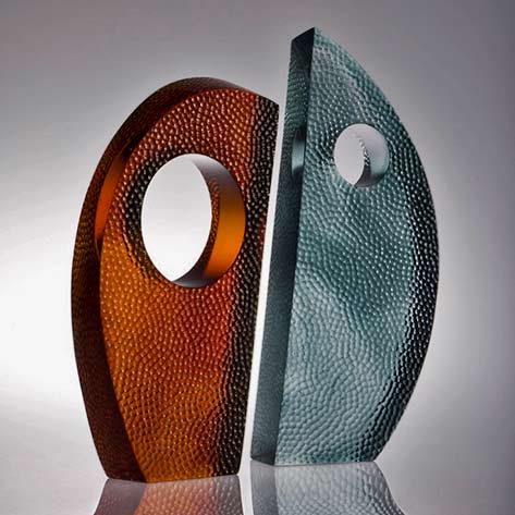 Harmony,-Di-Tocker,-nz Harmony,-yin yang glass sculpture Di Tocker,-nz