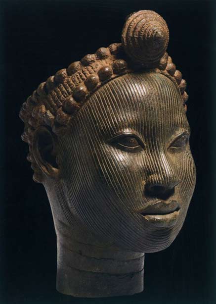 Copper-alloy-female-bust Head-with-crown,-14th---early-15th-century-copper-alloy