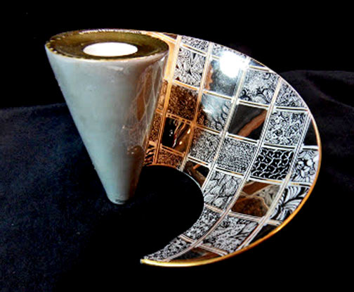 Hee-Kyoung---candle-holder Hee Kyoung---porcelain candle-holder