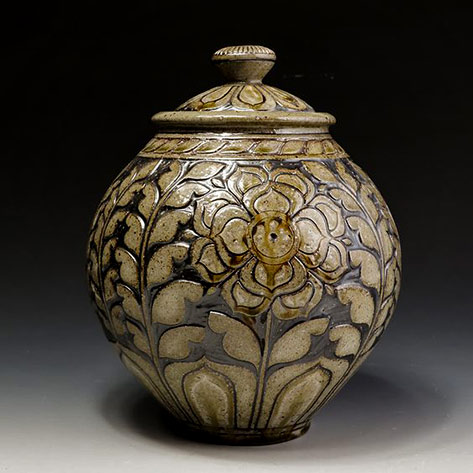 CEramic-jar-Height--12inch-Wheel-throwing,Kate Johnston Wheel thrown ceramic jar with lid -- Kate Johnston-cone-12-in-a-large-cross-draft-wood-salt-Kiln.-Carved-patterns,-inlaid-slip,-and-paining-with-glaze