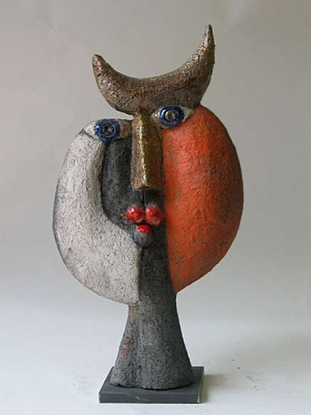 roger-capron-abstract-sculpture horned-wildlife-roger-capron ceramic abstract bust
