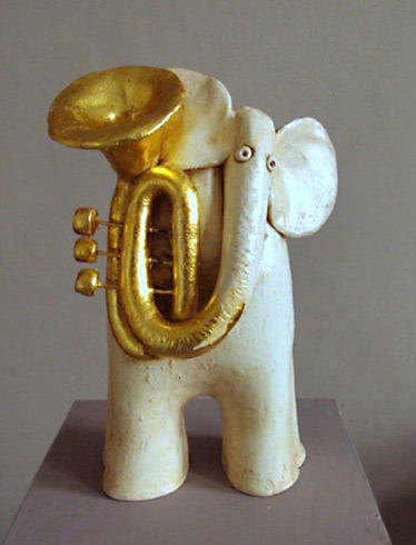 ceramic-tuba-trunk-elephant-374x490 Tuba trunk elephant