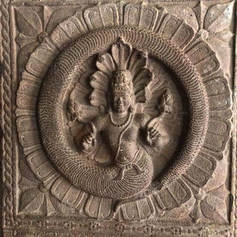 Imdian-8th-century-Nagaraja-carving Imdian-8th-century-Nagaraja-carving