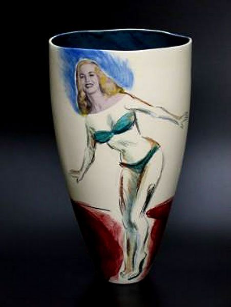 Ingrid-Saag-vase-girl-in-bikini Ingrid-Saag-vase-blond girl-in-bikini