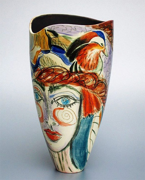 Ingrid_Saag-ceramic-vase Ingrid_Saag-ceramic-vase lady wearing bird hat