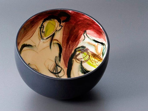 Ingrid_Saag-ceramic-bowl Jngrid_Saag-ceramic-bowl Seated Nude