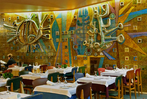 Querubim-Lapa-wall-panel Interior-da-Mexicana-Painel-de-Querubim-Lapa-Acervo-do-DMC.ceramic-panel-Sol-Mexicano-by-Querubim-Lapa