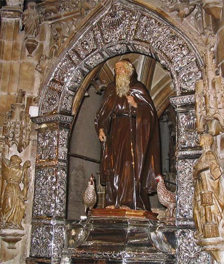 Interior_catedral_de_Santo_Domingo_de_la_Calzada