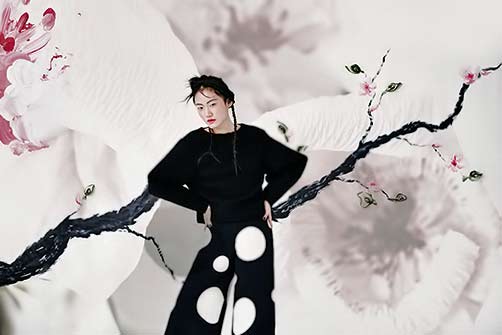 hyuna-shin-photography into-bloom-by-hyuna-shin----asian girl in black against a watercolour floral backdrop