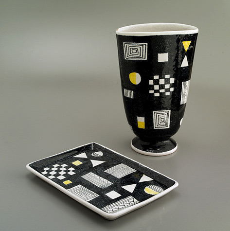 Italy-50's-matching-vase-&-plate