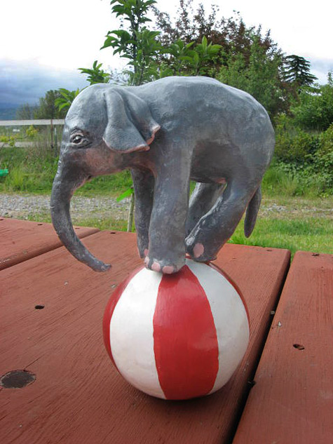 sandra-oropeza-elephant-statue-475x633 Its circus time by Sandra Oropeza